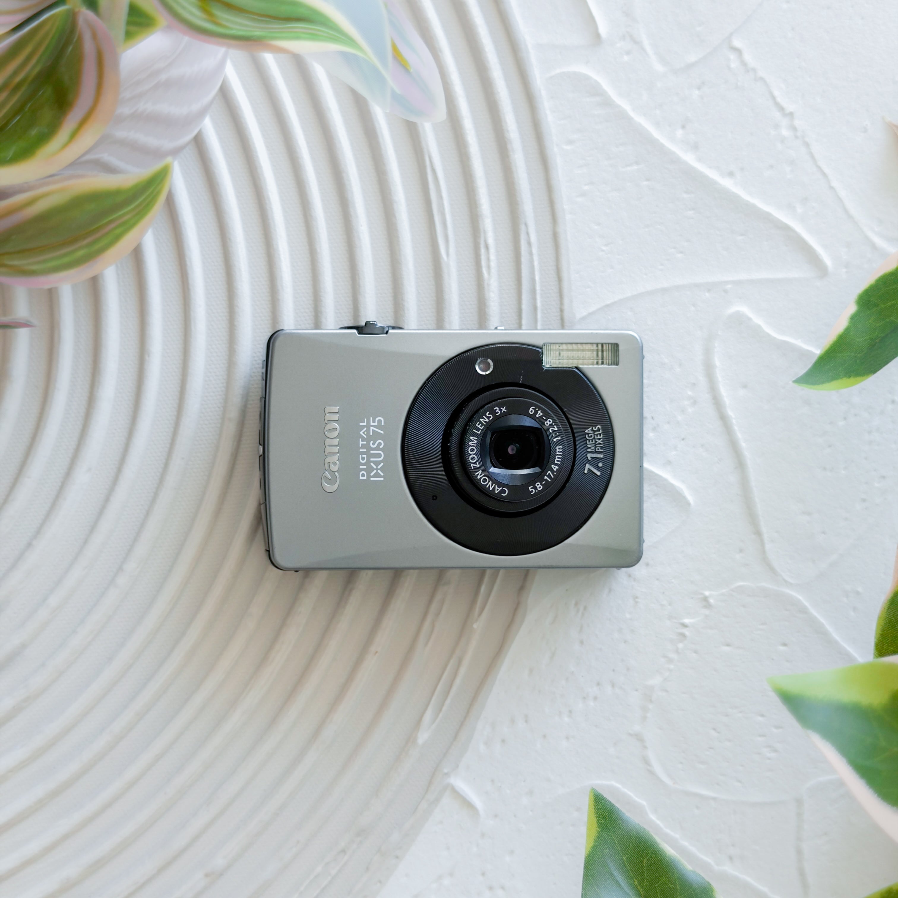 Canon IXUS 75