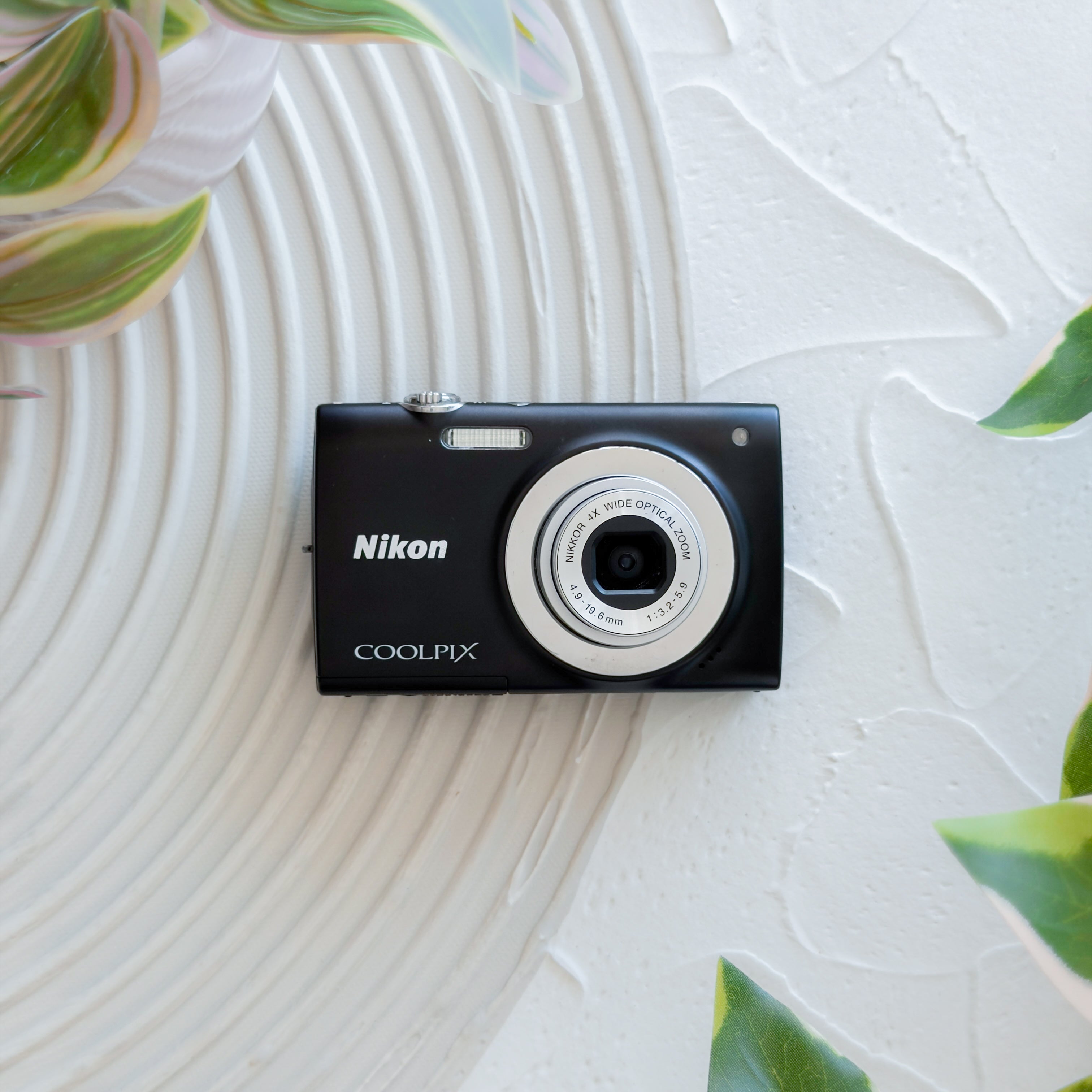 Nikon CoolPix S2500