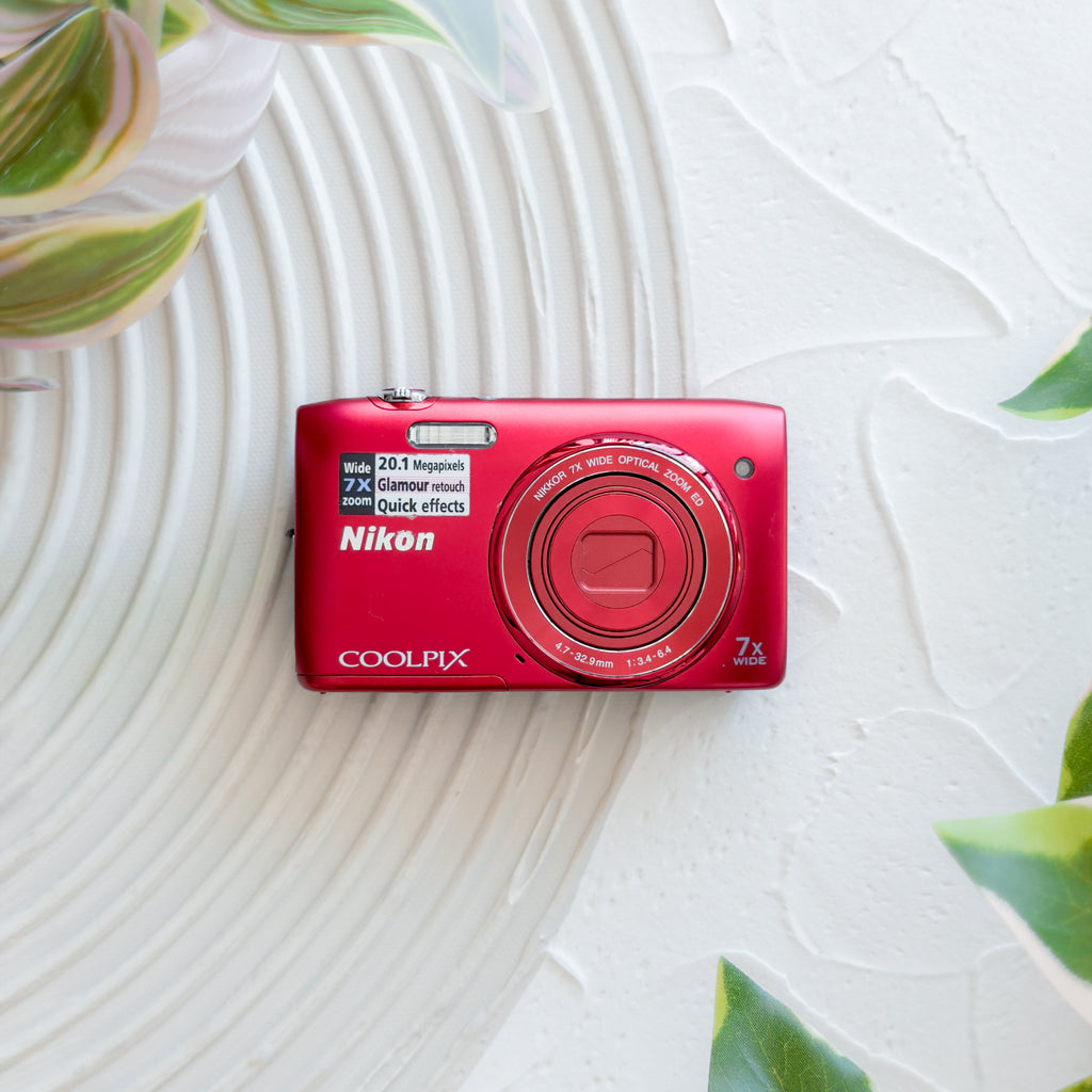Nikon CoolPix S2500