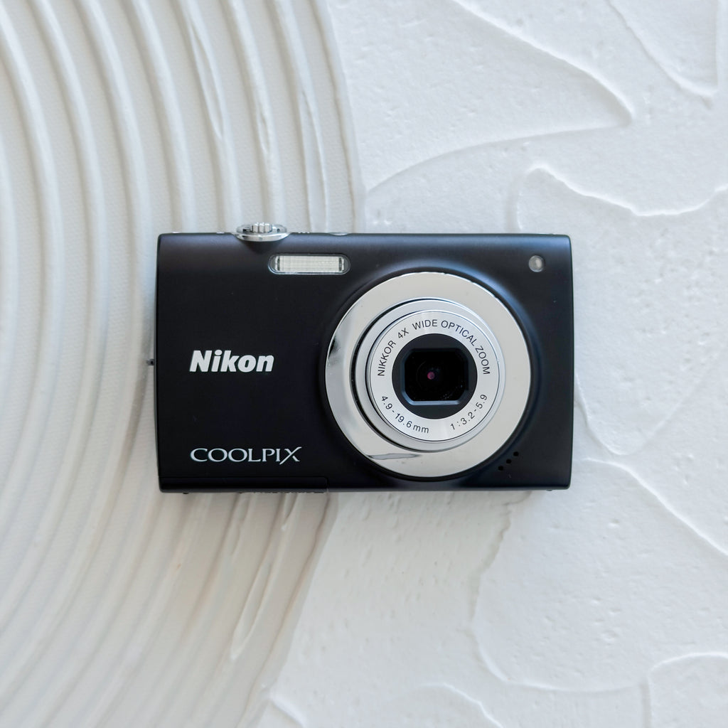 Nikon CoolPix S2500