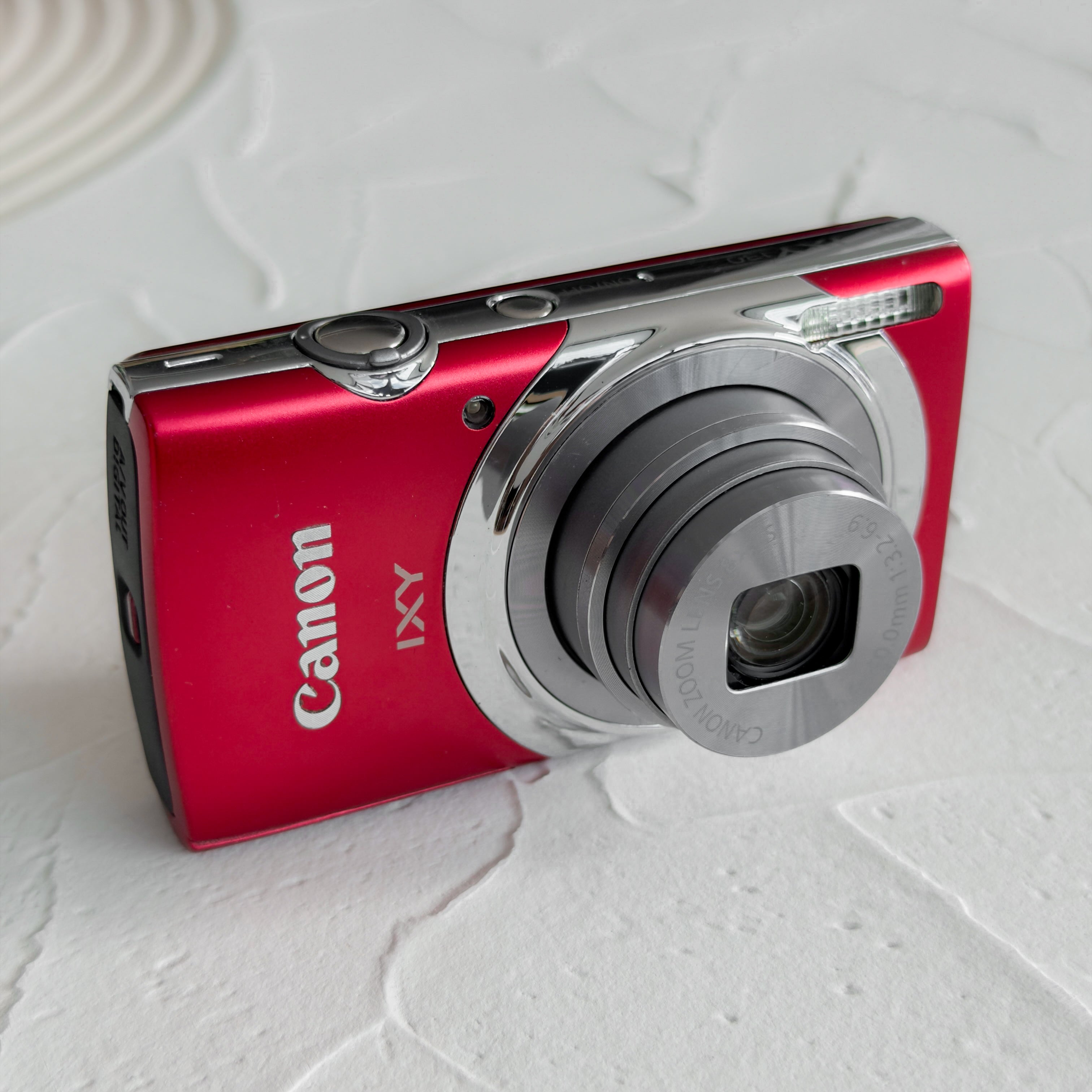Canon IXY 130